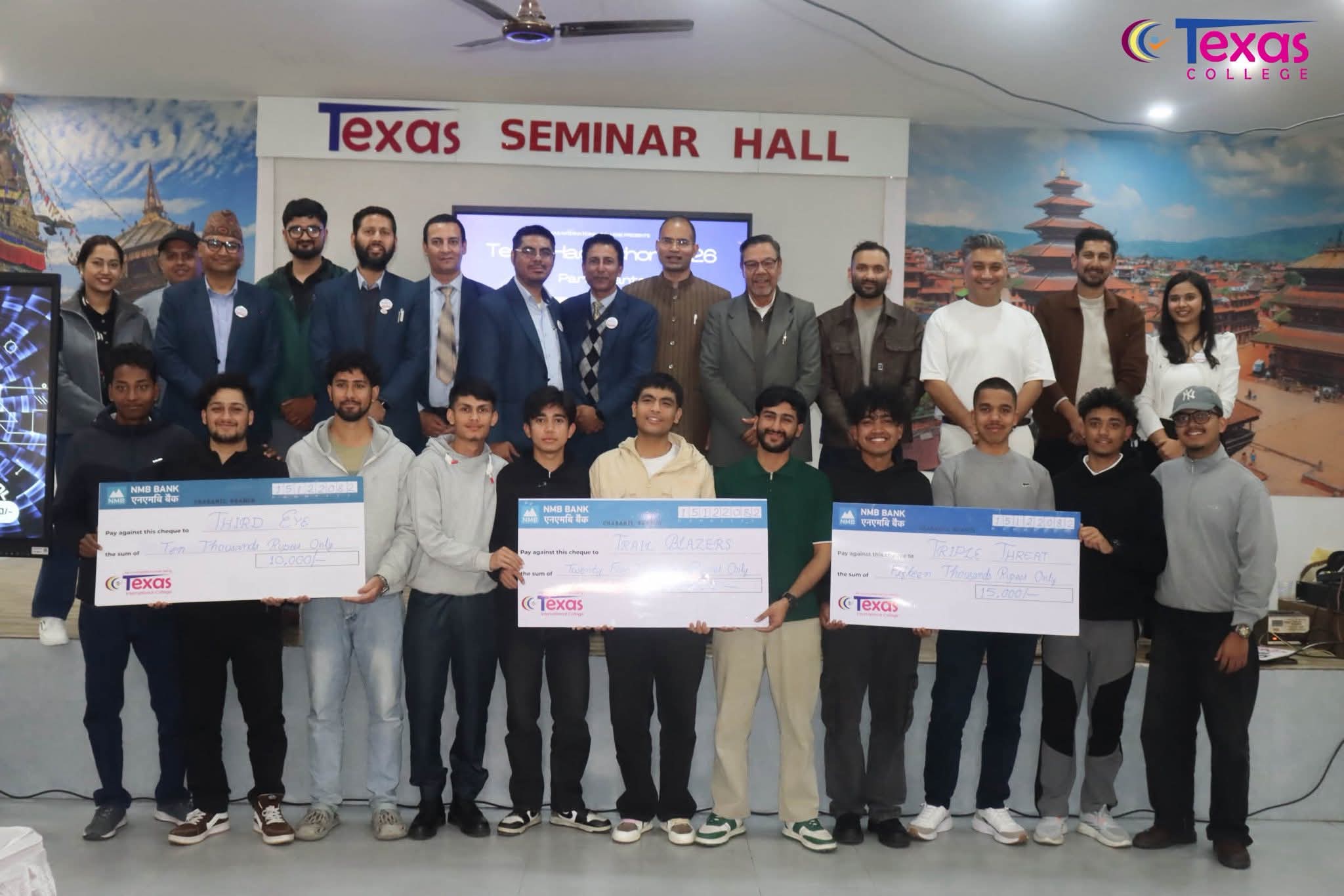 Award ceremony group photo